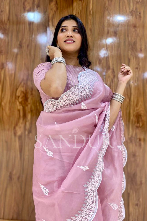 Isabella (Saree)