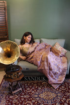 Akshi (Saree)