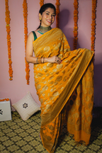 Sonpari (Saree)