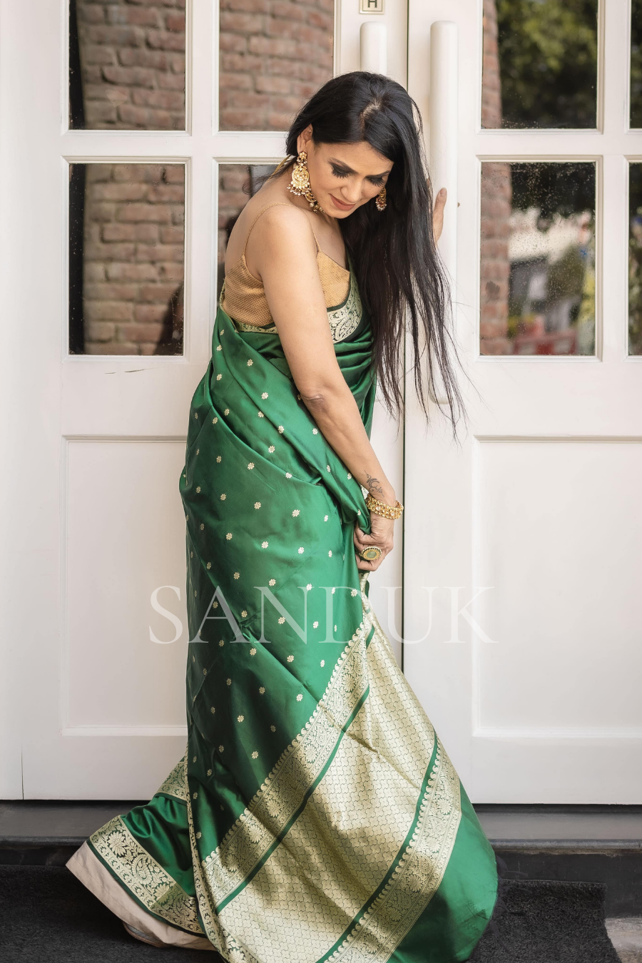 harit (saree)