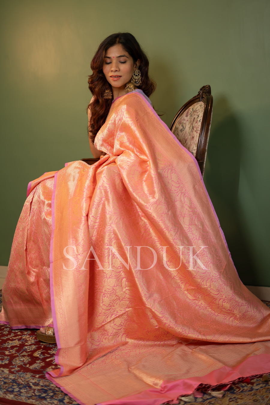 Priyasi (Saree)