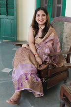 Akshi (Saree)