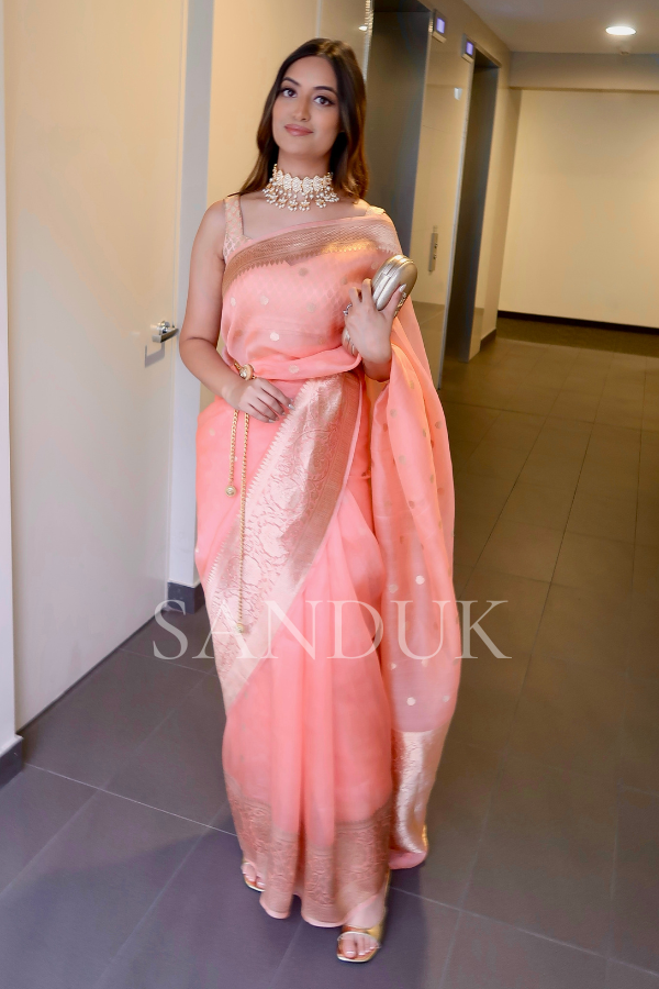 Amara (Saree)