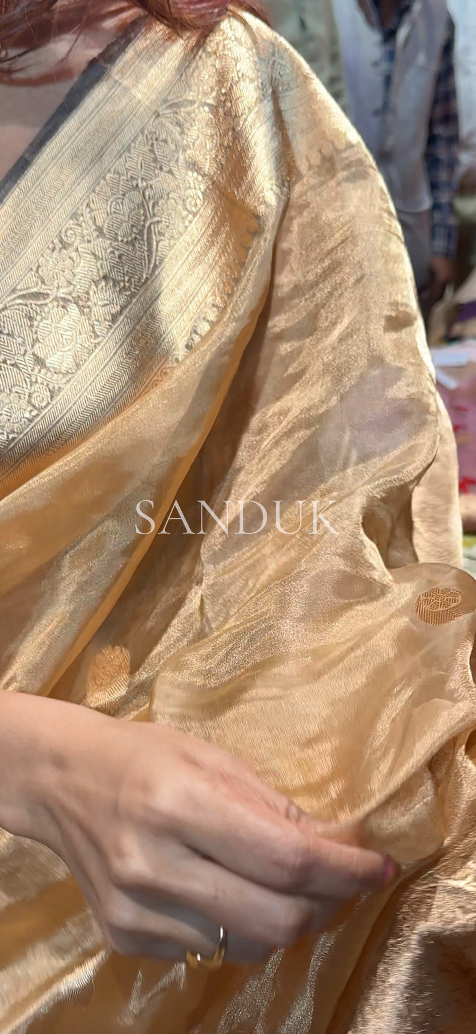 Tissue Chand Tara (Saree)