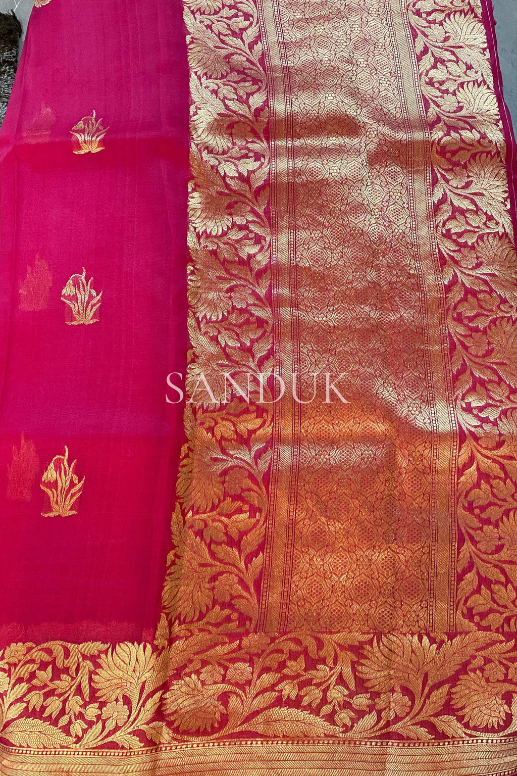 Sarla Kora Silk Saree