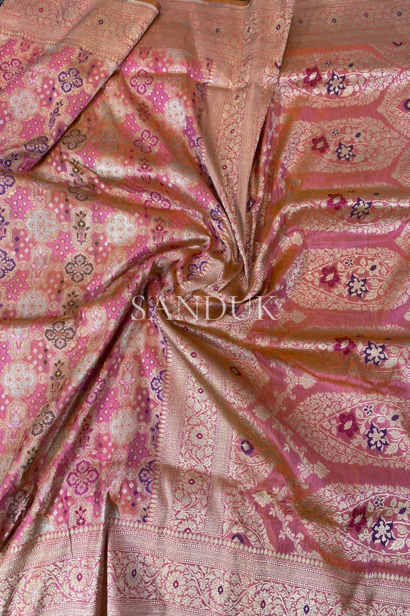 Binita (Saree)